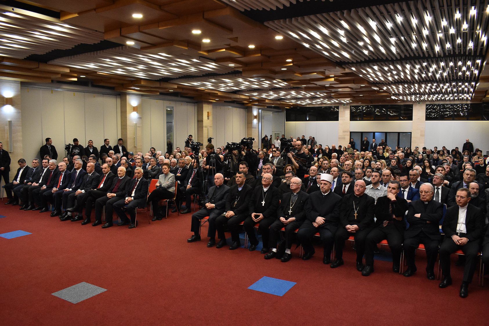 NdihmojeniFondacionin Drita